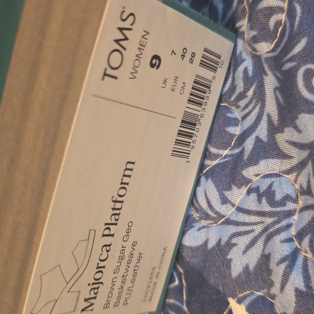 TOMS Women's Brown Wedge Sandals - Picture 15 of 16